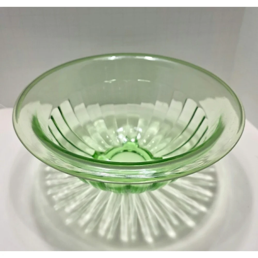 Vintage Hazel Atlas Uranium Glass Bowl